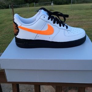Custom “OSU” Beavers Air Force 1 
Men size 10